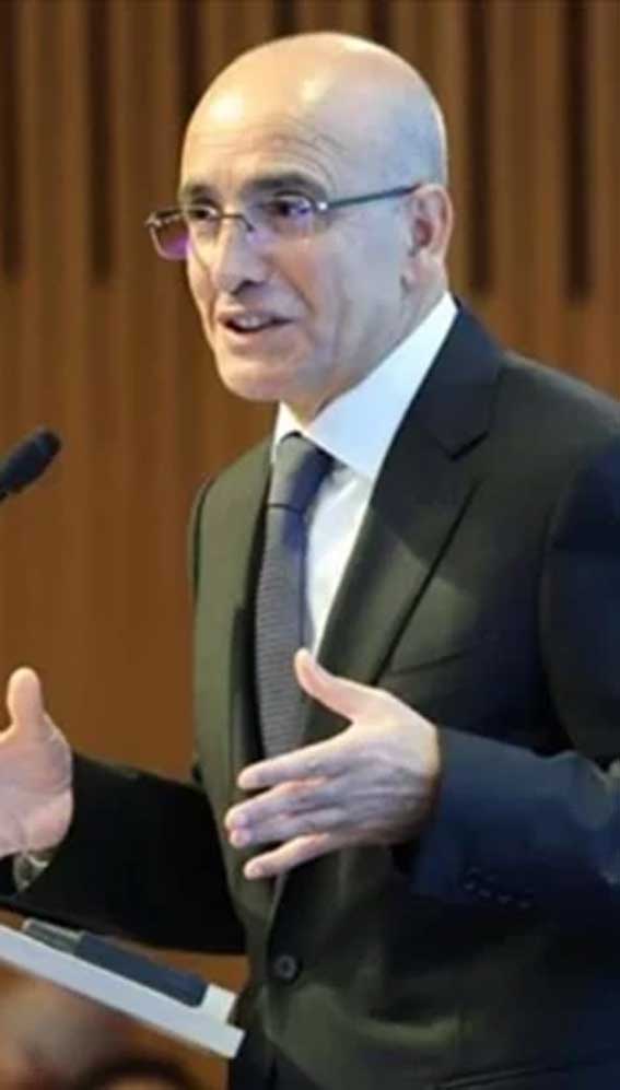 Şimşek: Enflasyonla mücadelede petroldeki artışa karşı önlemler alıyoruz