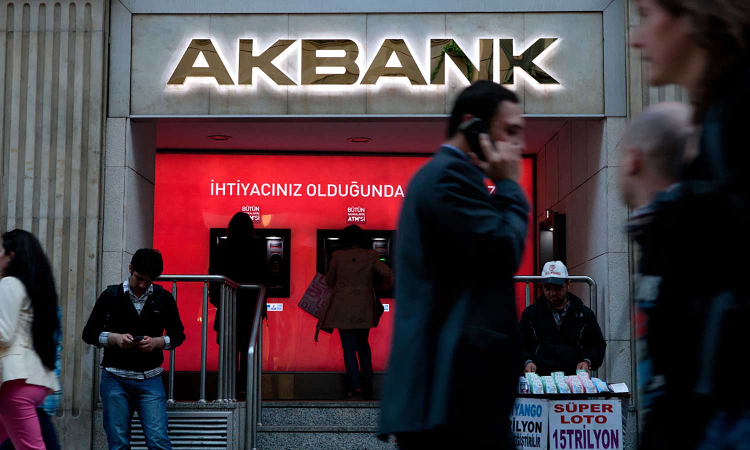 Akbank’ta mobil erişim sorunu: Bankadan açıklama geldi