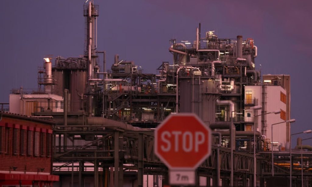 Alman sanayisi alarm veriyor: 2026’da durgunluk bekleniyor