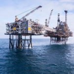 Avrupa’da fiziki petrol rekor kırdı: Fiyatlar 150 dolara dayandı