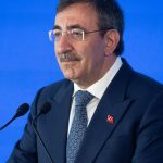 Cevdet Yılmaz: Bölgesel risklere rağmen turizm güçlü kaldı