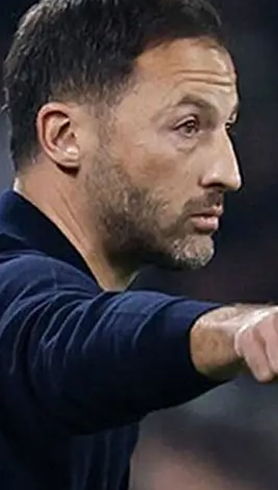 Fenerbahçe Domenico Tedesco ile yolları ayırdı