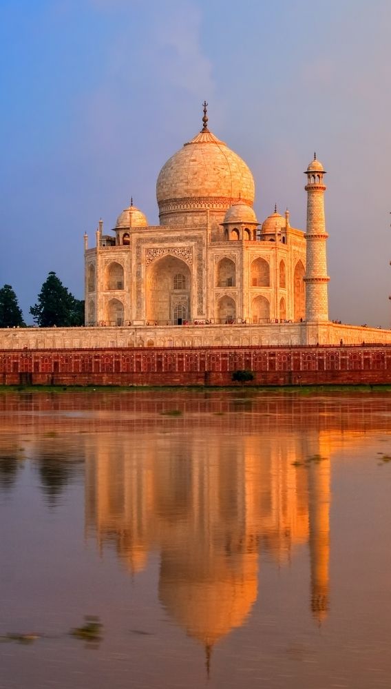 Hindistan Orta Doğu gerilimi ortasında faizi sabit bıraktı