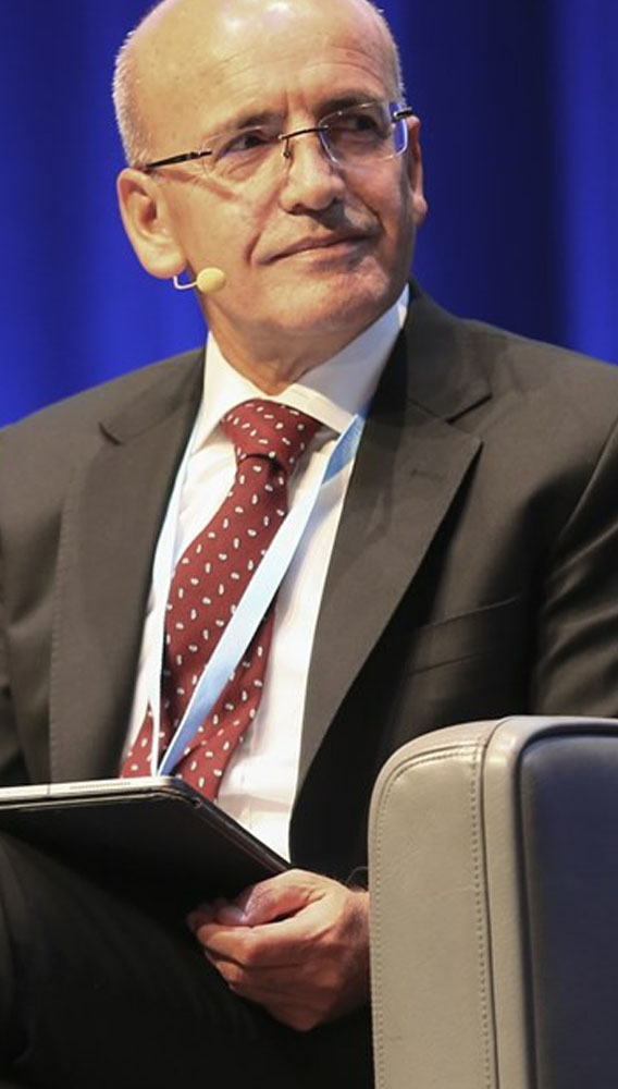 Şimşek açıkladı! Petrol fiyatları enflasyonu nasıl etkileyecek?