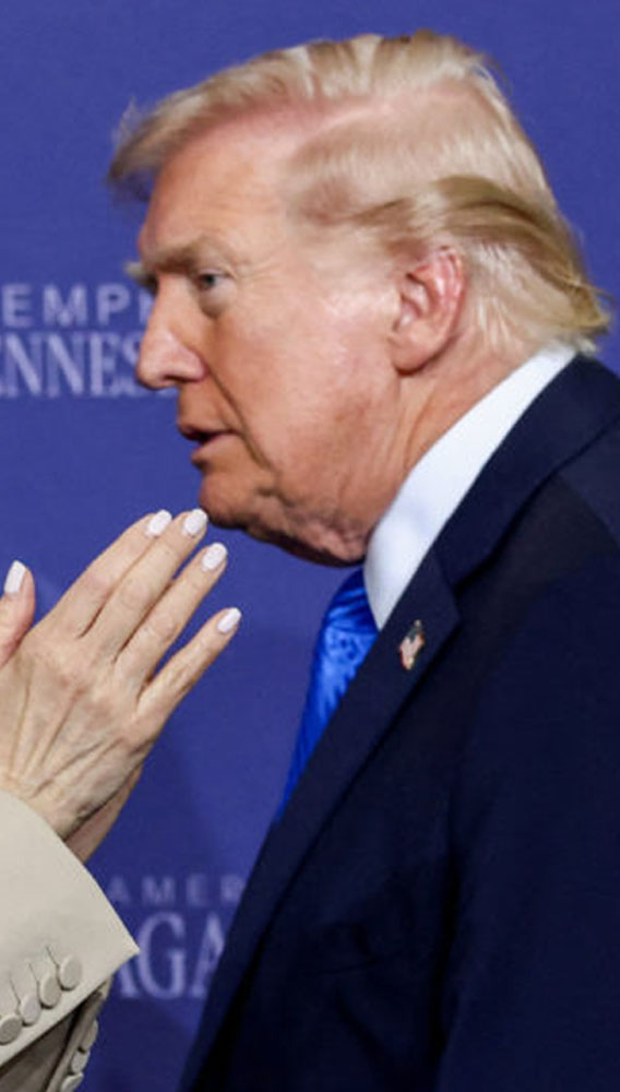 Trump Adalet Bakanı Bondi’yi görevden aldığını duyurdu