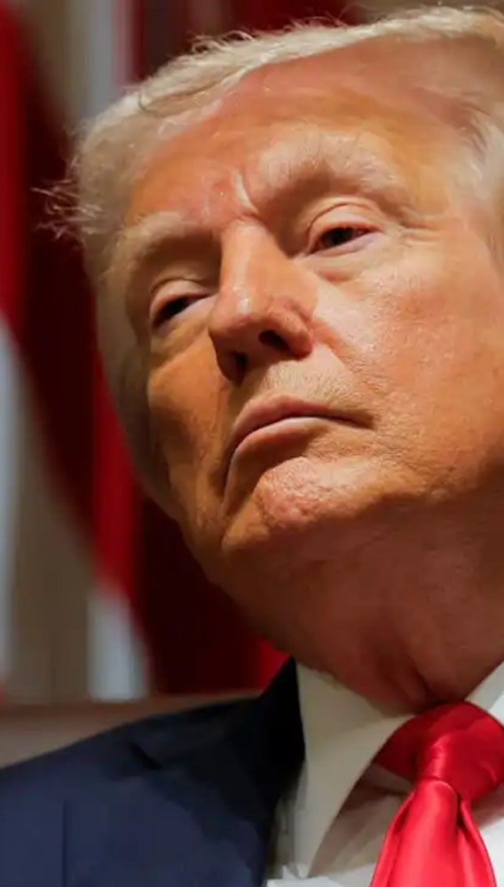 Trump’tan İran mesajı: Ablukaya devam edeceğiz