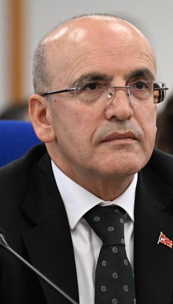 Bakan Şimşek enflasyondaki yükselişin geçici olduğunu belirtti
