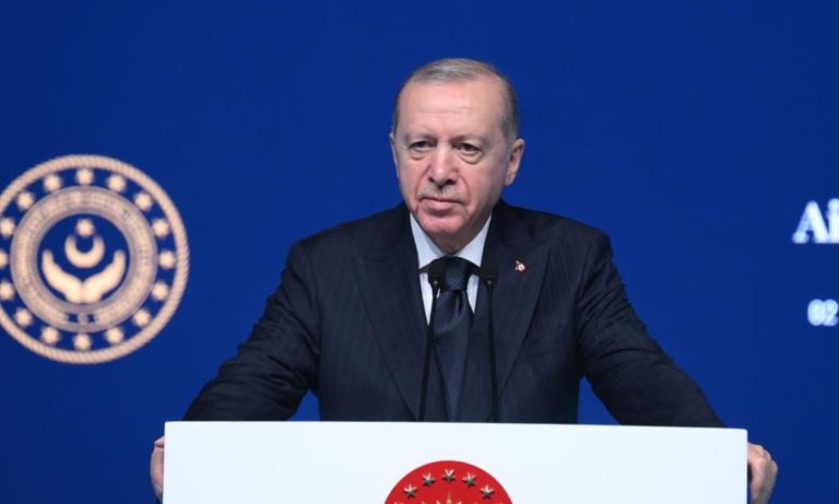 Erdoğan: Akaryakıt fiyatları enflasyonda ağır baskı oluşturuyor