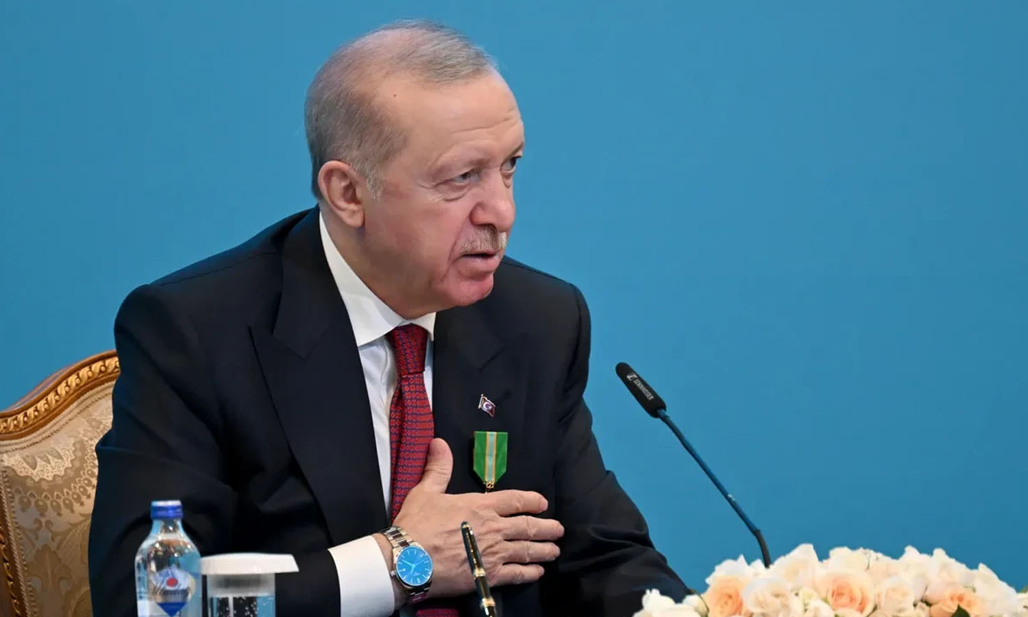 Erdoğan: Türkiye’yi fırtınalı sulardan çıkarmak istiyoruz