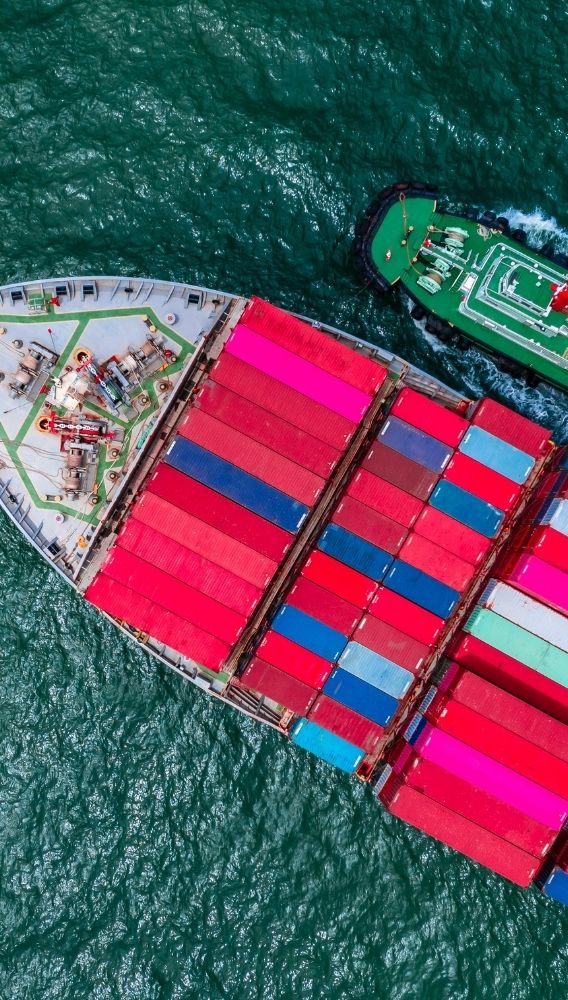 Euro Bölgesi’nde ticaret fazlası sert daraldı