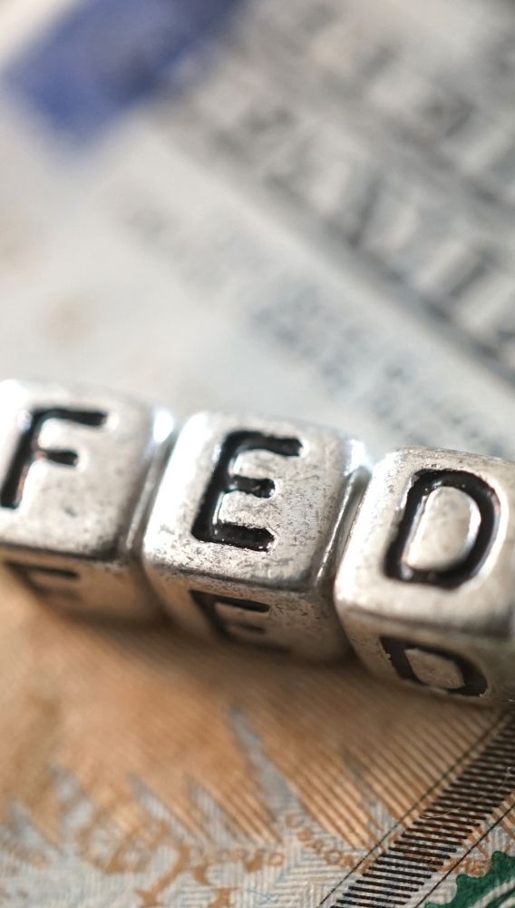 Schmid: FED enflasyona karşı gardını düşürmemeli