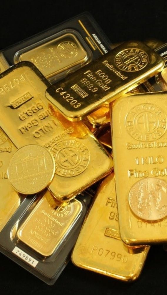 Altında yeni senaryolar: Dev bankalardan farklı beklentiler