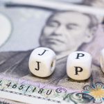 Japon yetkililerin kur mesajları yen müdahalesi endişelerini artırdı