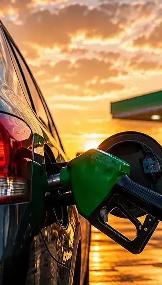Petrol yükseldi: Benzin ve motorine zam gündemde