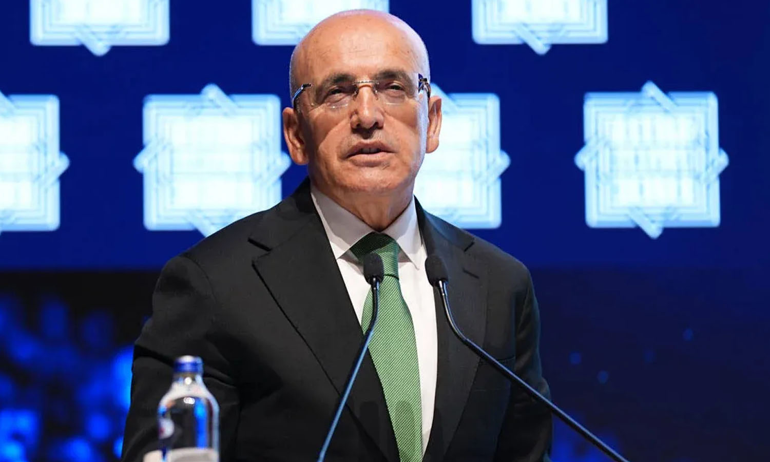 Şimşek: Gerilimlerin azalmasıyla enflasyon beklentisi iyileşecek