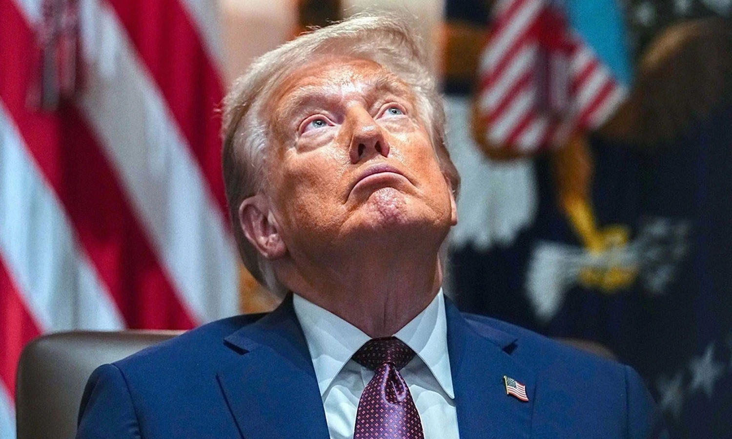 Trump İran ile müzakerelerin devam ettiğini açıkladı