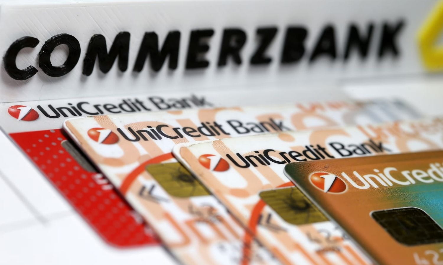 Unicredit’in Commerzbank hamlesi güçleniyor: Payı yüzde 34’ü aştı