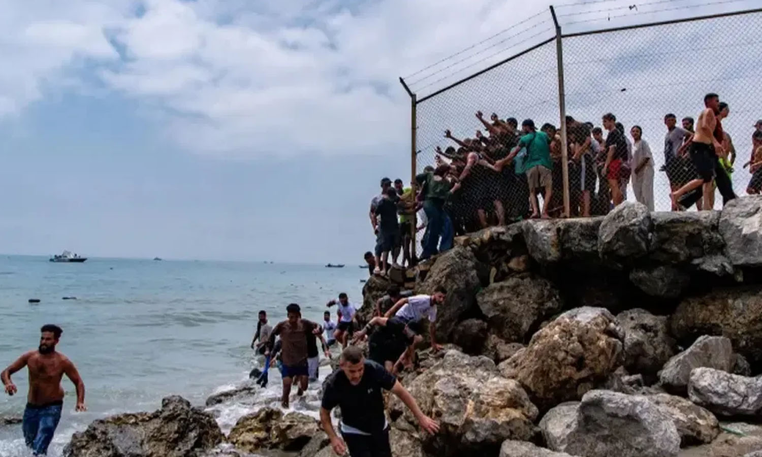 Avrupa’da göç krizi büyüyor: İtalya’dan Schengen kararı