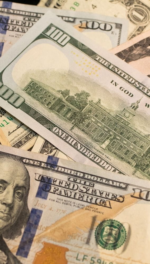 Dolar enflasyon verilerinin ardından denge arayışında