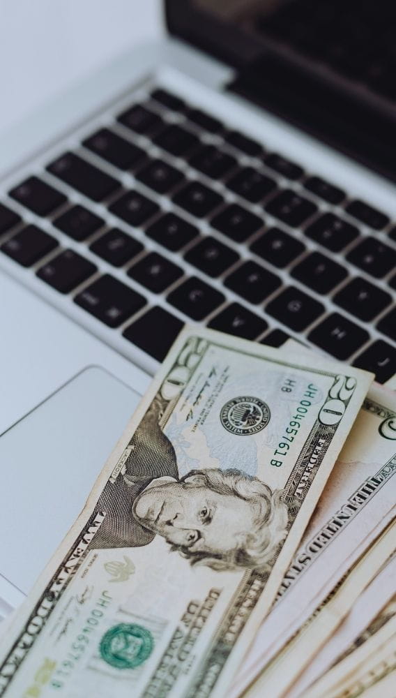 Dolarda haftalık düşüş: Zayıf enflasyon verileri Fed beklentilerini değiştirdi