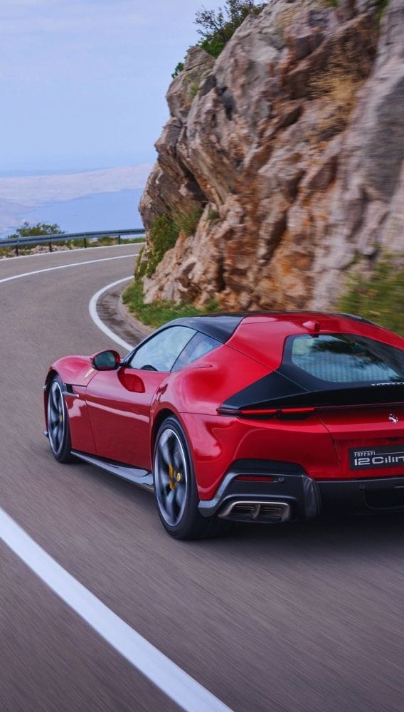 Ferrari beklentileri yükseltti: Kârlılığı F80 ve kişiselleştirme gelirleri taşıdı