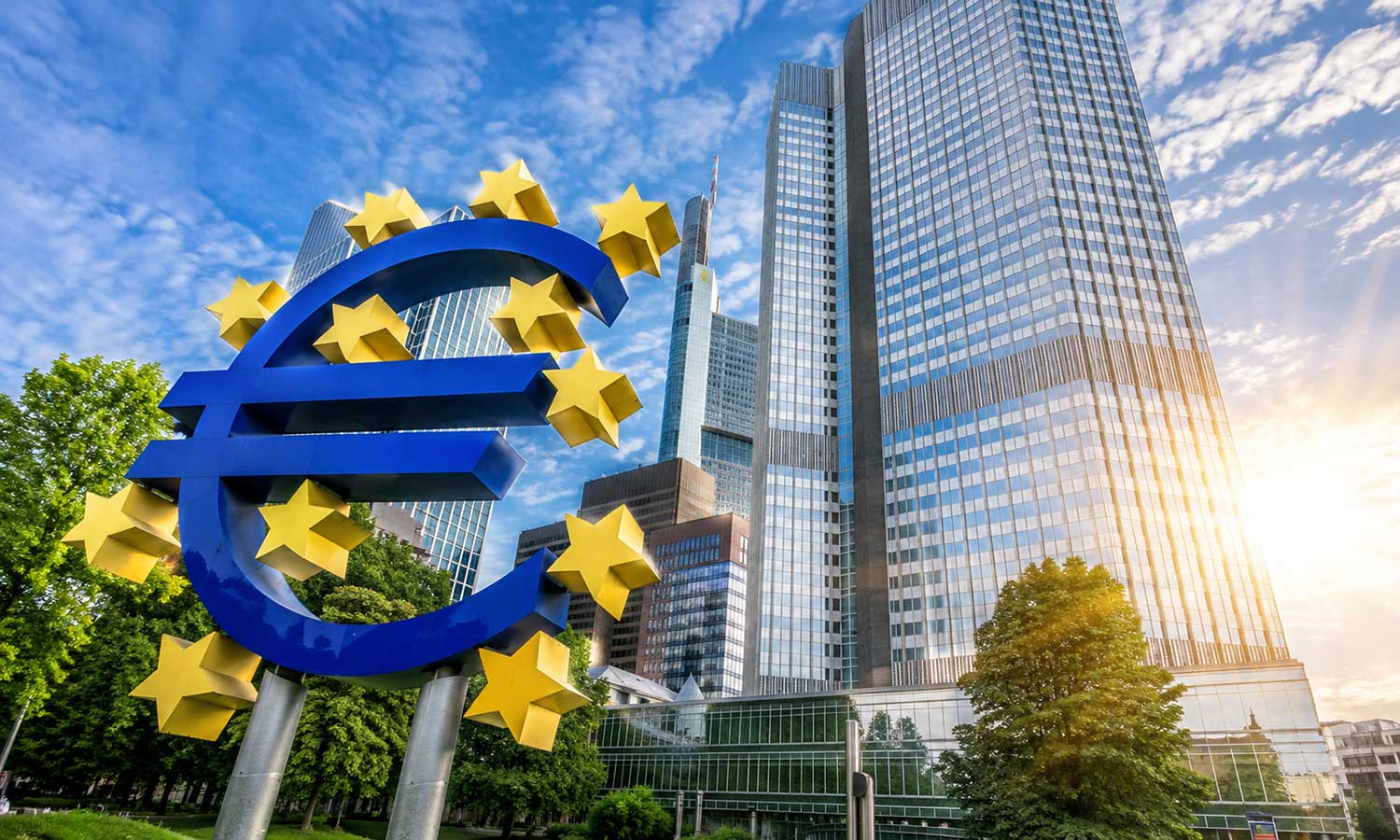 ECB Başekonomisti Lane: Enflasyon hedefin oldukça üzerinde kalacak