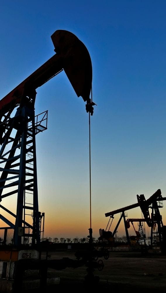 Petrol fiyatları haftalık kayba hazırlanıyor