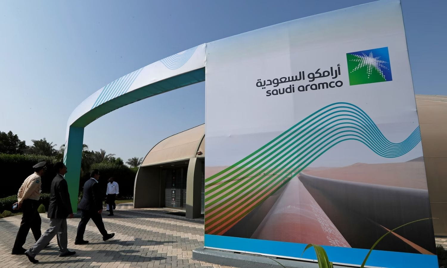 Saudi Aramco Hürmüz dışından Çin’e 4 milyon varil petrol sattı
