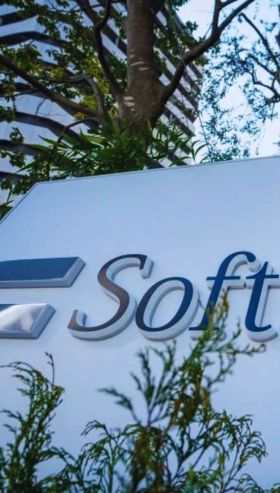 SoftBank'ın kârı geriledi, Intel yatırımı sonuçları destekledi