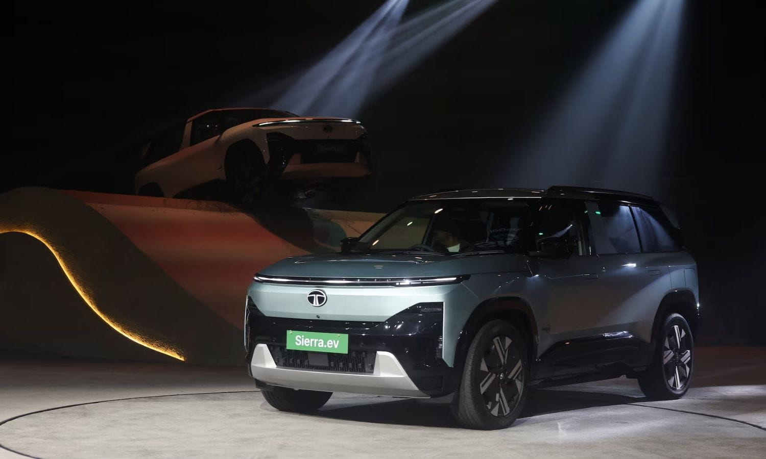 Tata Motors kârı yüzde 80 geriledi: JLR baskısı sürüyor