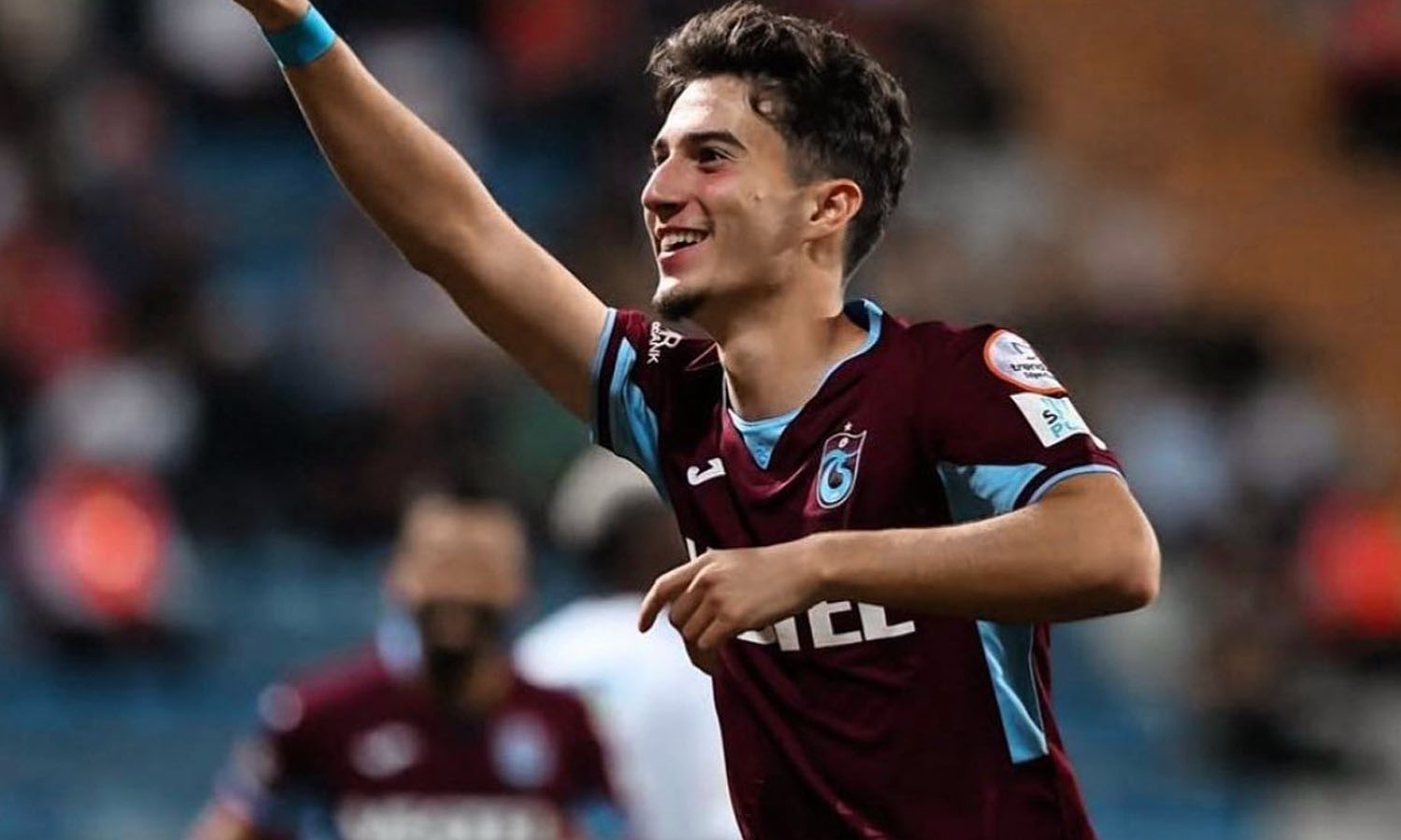 Trabzonspor Göktan Gürpüz ayrılığını KAP’a bildirdi