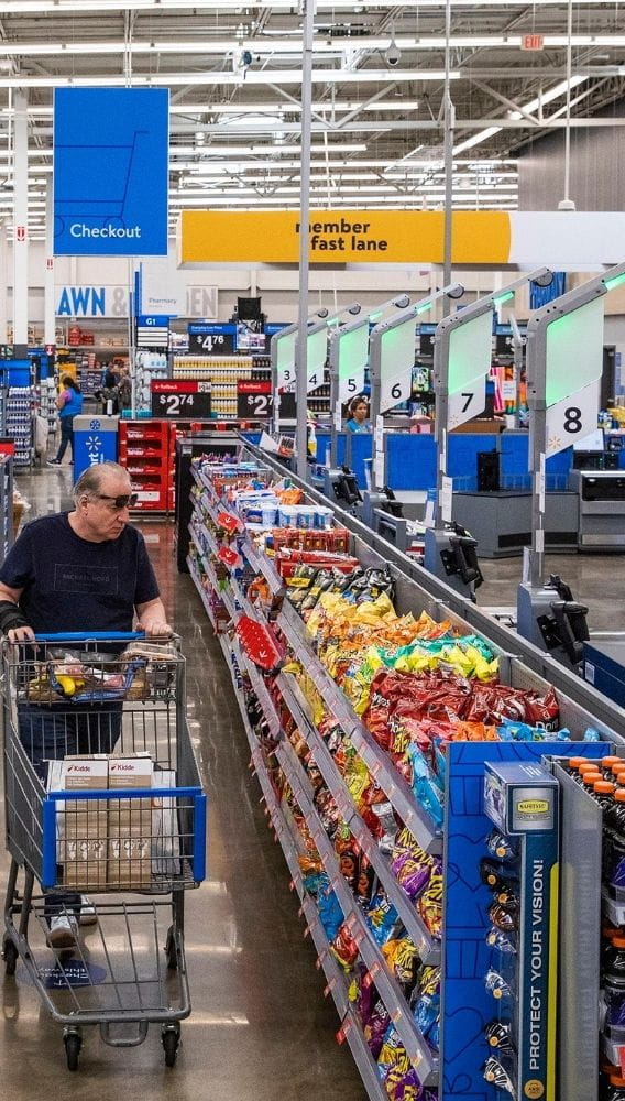 Walmart'ta tüketici harcamaları yavaşladı: Satışlar beklentiyi karşılamadı