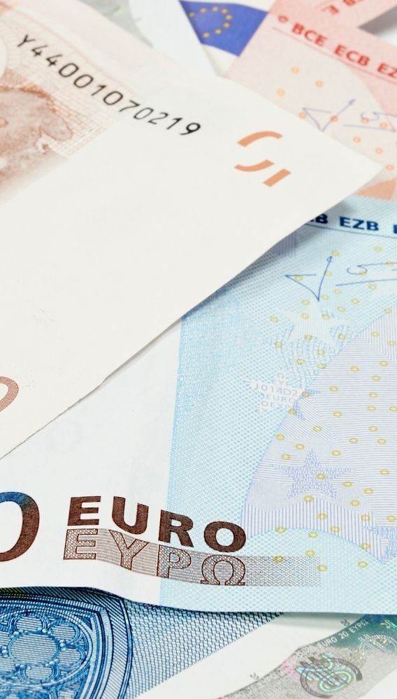Euro Bölgesi'nde üretici enflasyonu yüzde 5,8'e yükseldi