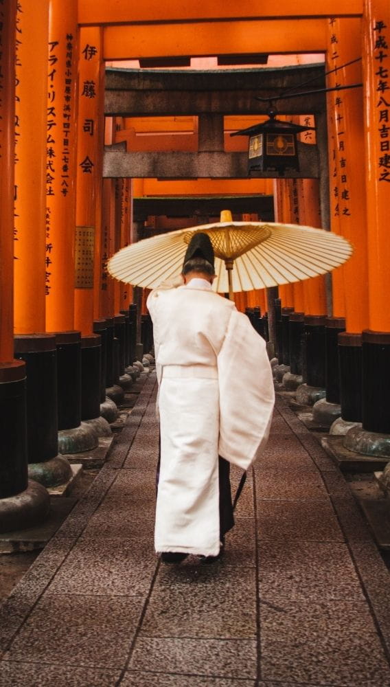 Japonya'da hizmet sektörü büyümesi 5 ayın zirvesine çıktı