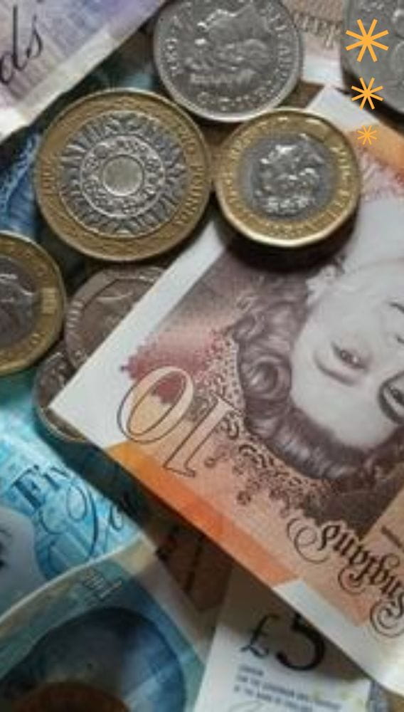 Sterlin Euro karşısında 17 ayın zirvesine çıktı