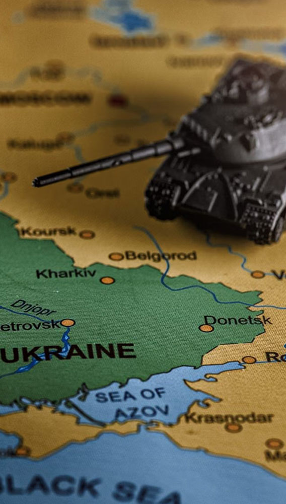 Ukrayna’dan Rusya’nın petrol tesisine saldırı